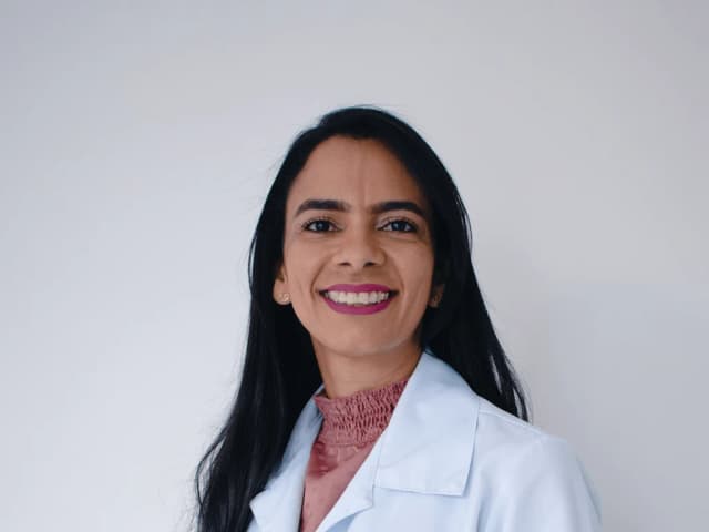 Ádla Graziella Oliveira Santos